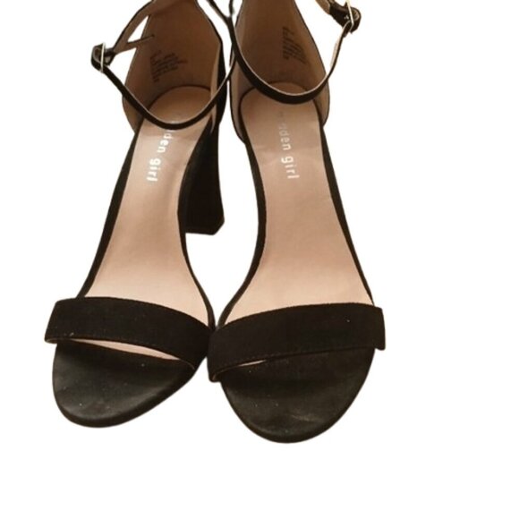 Madden Girl Womens Beella Black Block Heel Ankle Strap Shoe Size 8.5 - Picture 2 of 6